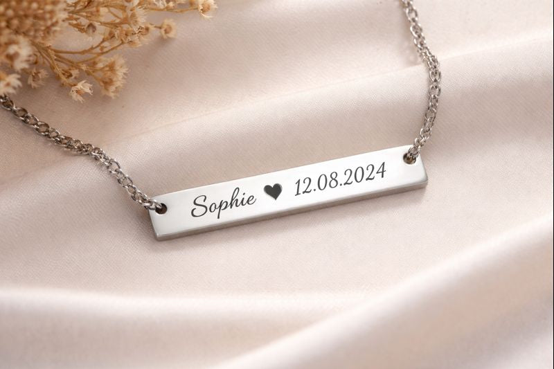 Gravierte Halskette aus Edelstahl